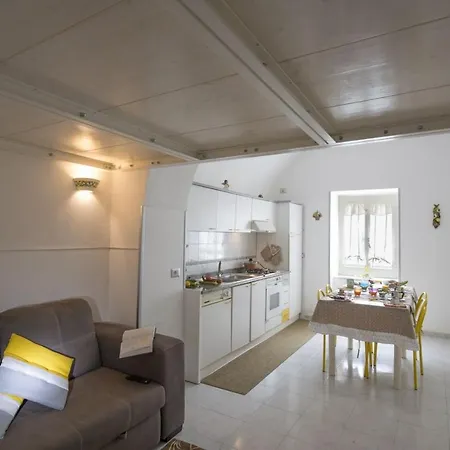Appartement Sleeps 4 Amalfi
